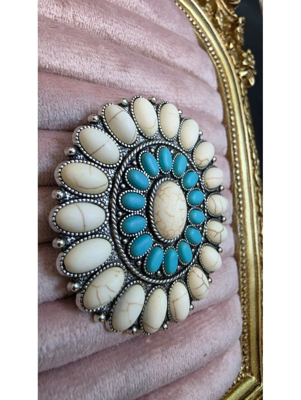 Vintage Style Turquoise and Cream Stone Brooch Pin